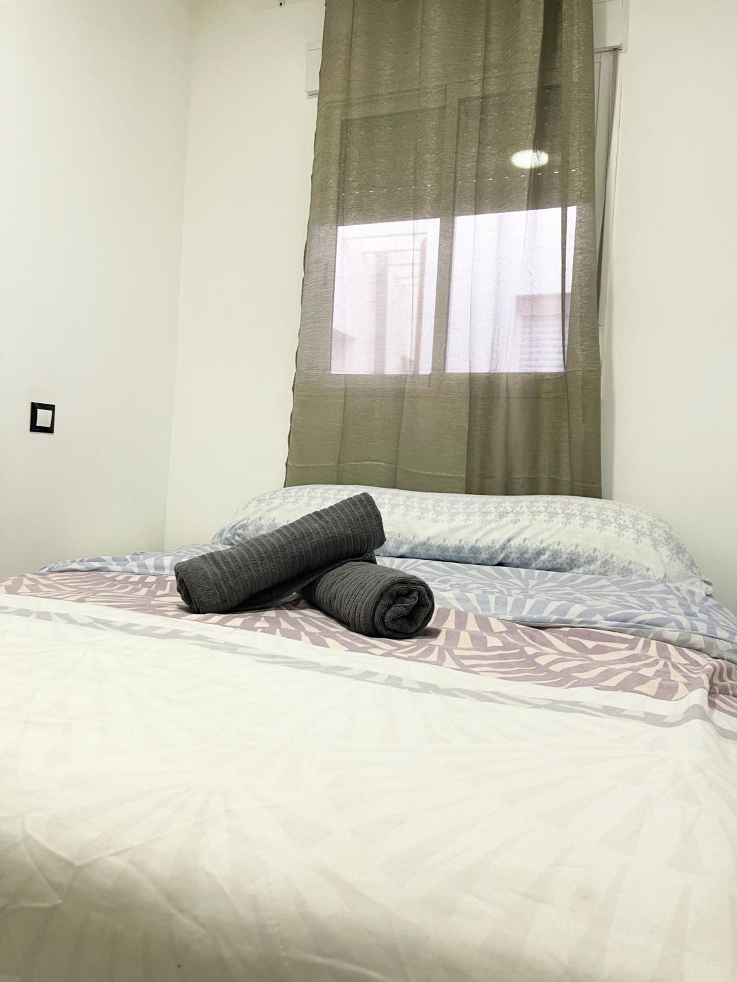 Apartments Near Metro Мадрид Экстерьер фото